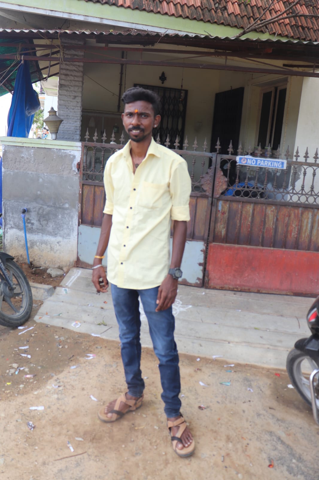 Groom Image